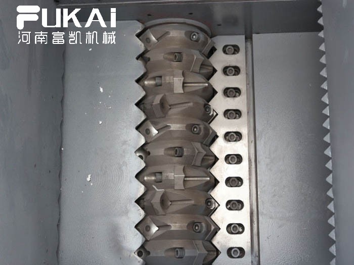 衣服撕碎機原理